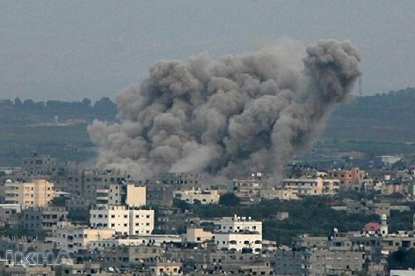 Four Palestinians injure in the zionists attack on Gaza